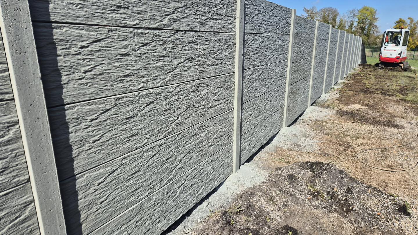 Pose de palissade en béton